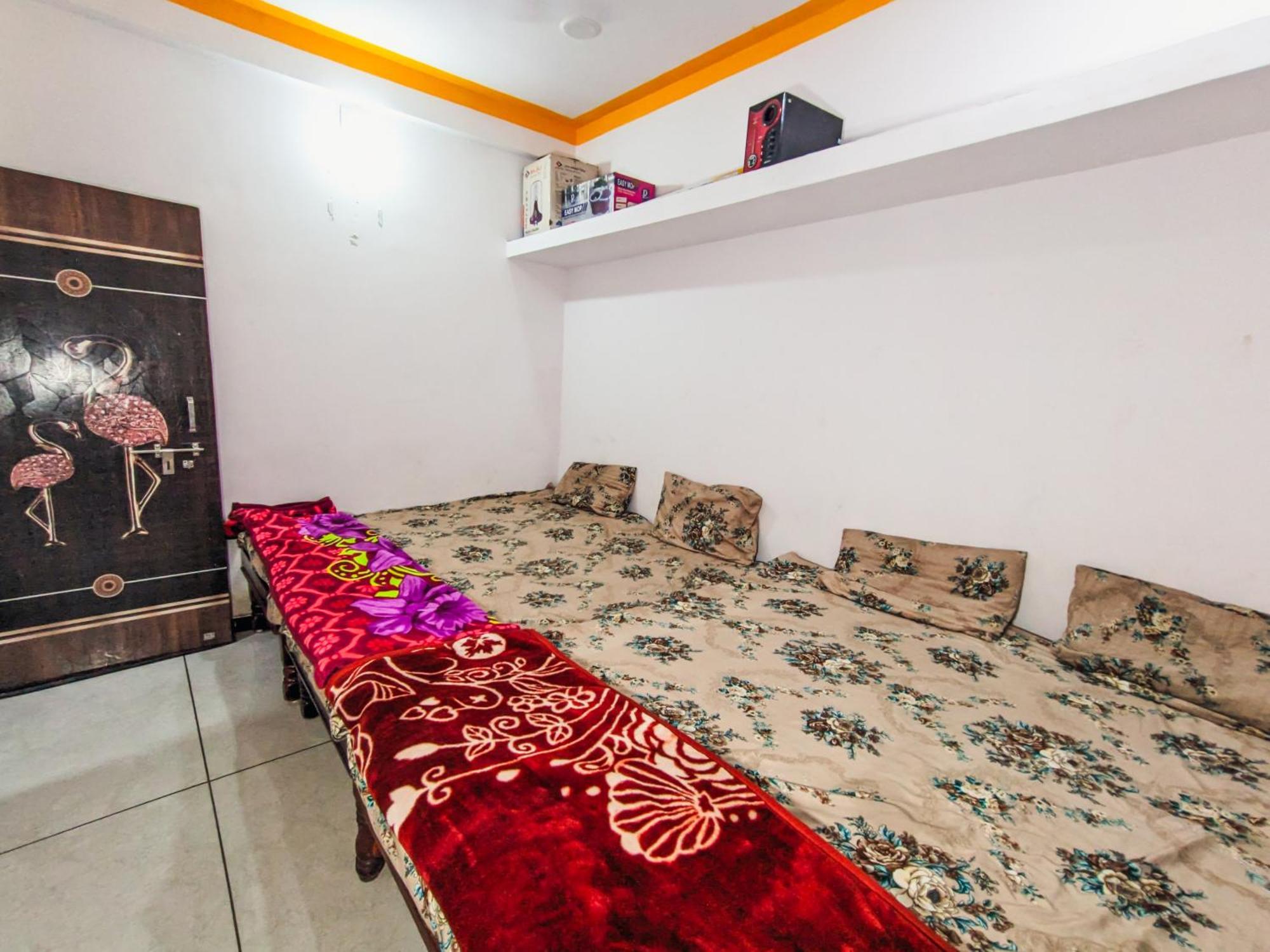 Bhavya Homestay Garudeshwar Ngoại thất bức ảnh